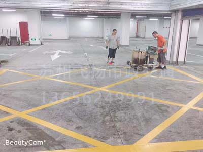 西安道路劃線_西安熱熔道路標(biāo)線多少錢一米？