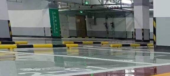 蘇州環氧地坪廠家分析,冬天進行地坪施工時,特別注意以下幾個方面? 蘇州環氧地坪廠家分析,冬天進行地坪施工時,特別注意以下幾個方面?