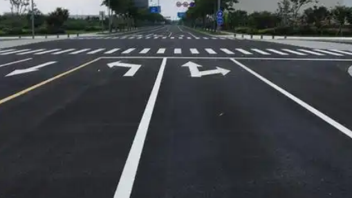 蘇州相城區廠區劃線選哪家？專業施工團隊，多年經驗值得信賴